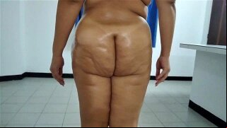 Clenching my oiled fat and big Ass - Real PAWG BBW
